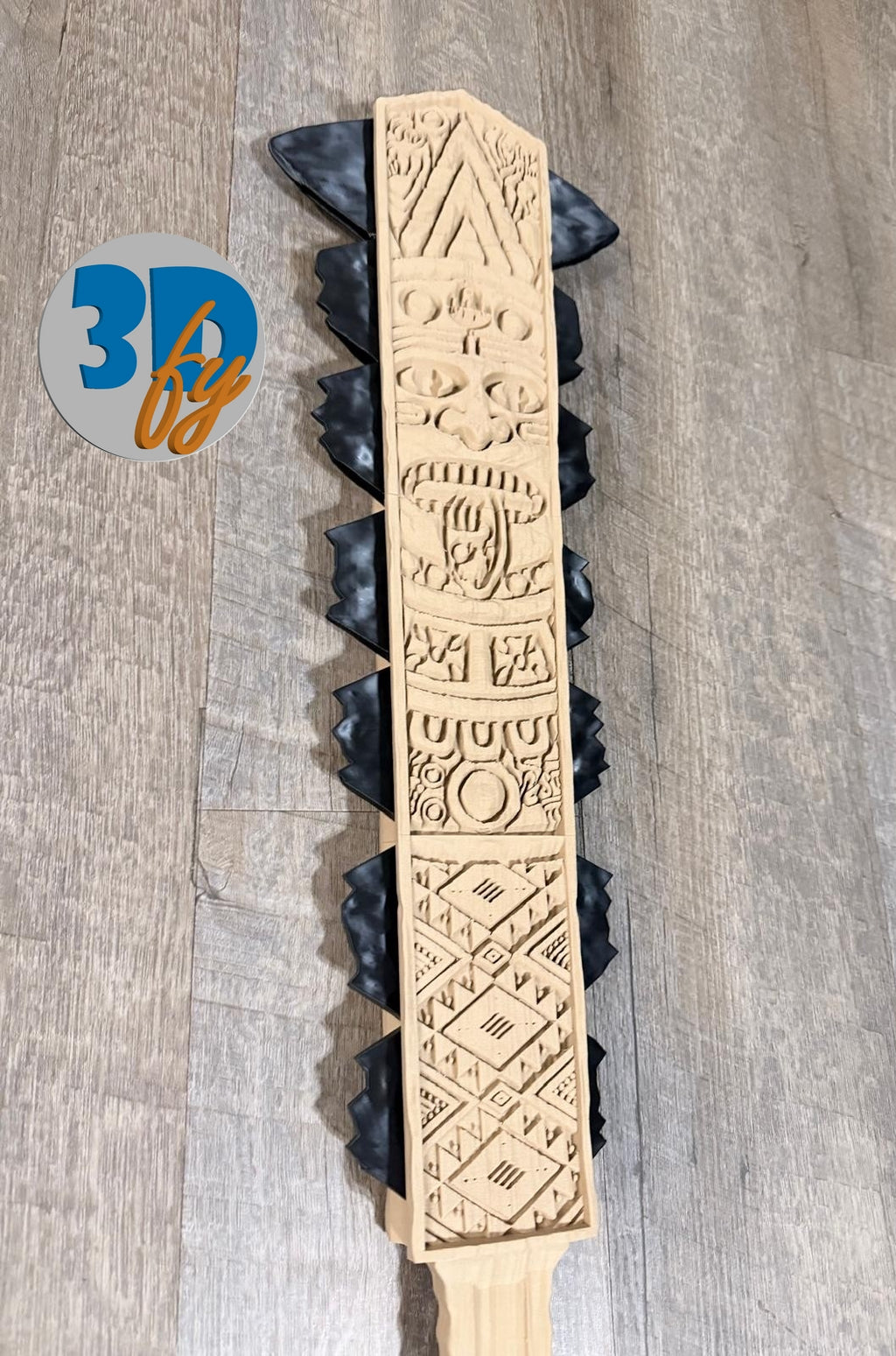 Macuahuitl Aztec Club Replica | 35.5″ Wood‑Composite Body + Obsidian-like Blade | 3D Print Cosplay Prop | Premium Finish — Not Plain Plastic