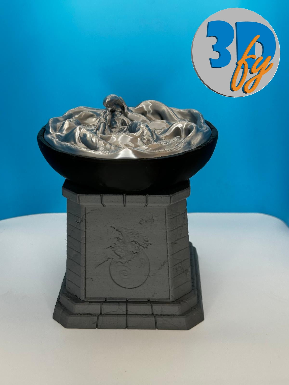 Sliver Thrumming Hivepool Deck Box • 100+ Double‑Sleeved Card Storage + Top Dice Compartment • Biomechanical Commander Deck Box