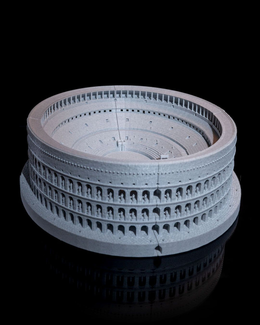 The Colosseum – Large‑Scale 3D Printed Architectural Model (3 sizes)