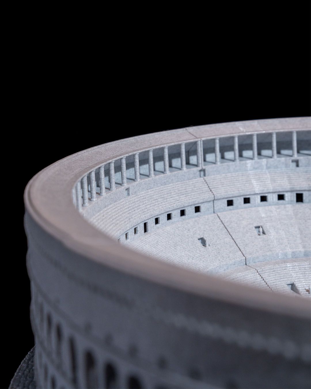 The Colosseum – Large‑Scale 3D Printed Architectural Model (3 sizes)